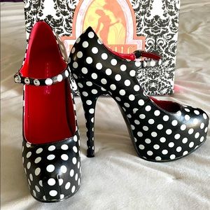 Bordello polkadot Mary-Jane pumps